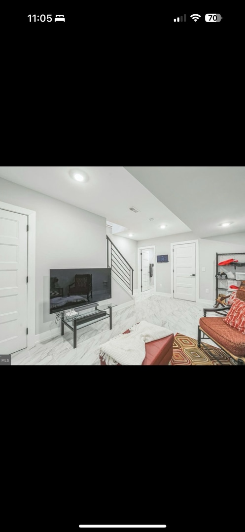 Building Photo - New construction with ALL the amenities