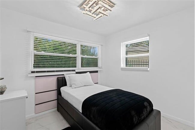 Foto del edificio - 408 Lancaster St
