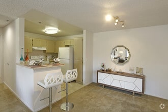 2 BR, 2 BA - The Newport - La Regencia Apartments