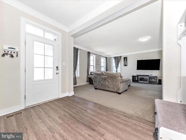 Foto del edificio - 1807 Fairway Ln