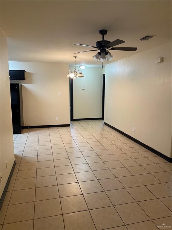 Foto del edificio - 826 W 6th St