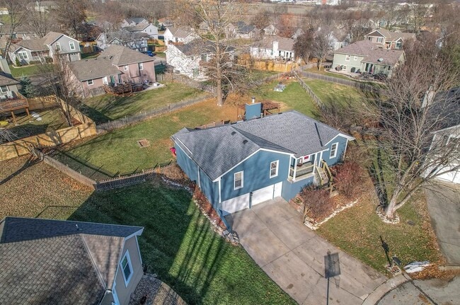 Foto del edificio - 406 Park Ct