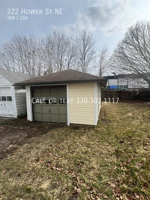 Building Photo - Three bedroom home for rent in North Canton
