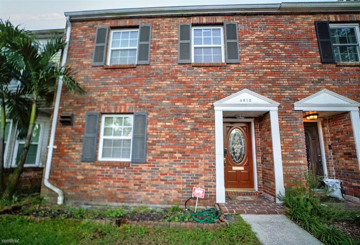 Foto principal - 2 br, 2.5 bath House - 4610 W North B St