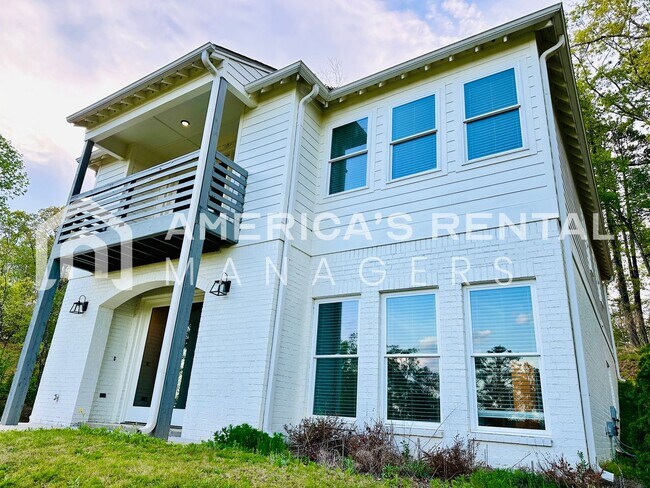Foto del edificio - Home for Rent in Vestavia Hills!!! Availab...