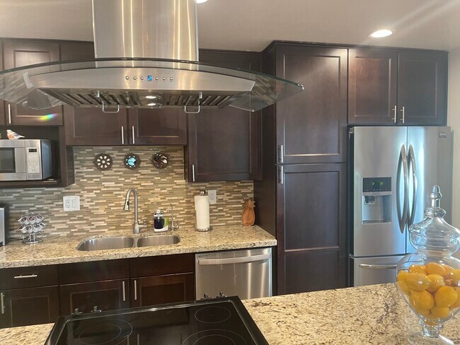 Foto del edificio - 8222 E Heatherbrae Ave