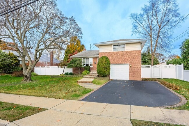 Building Photo - 78 Scott St