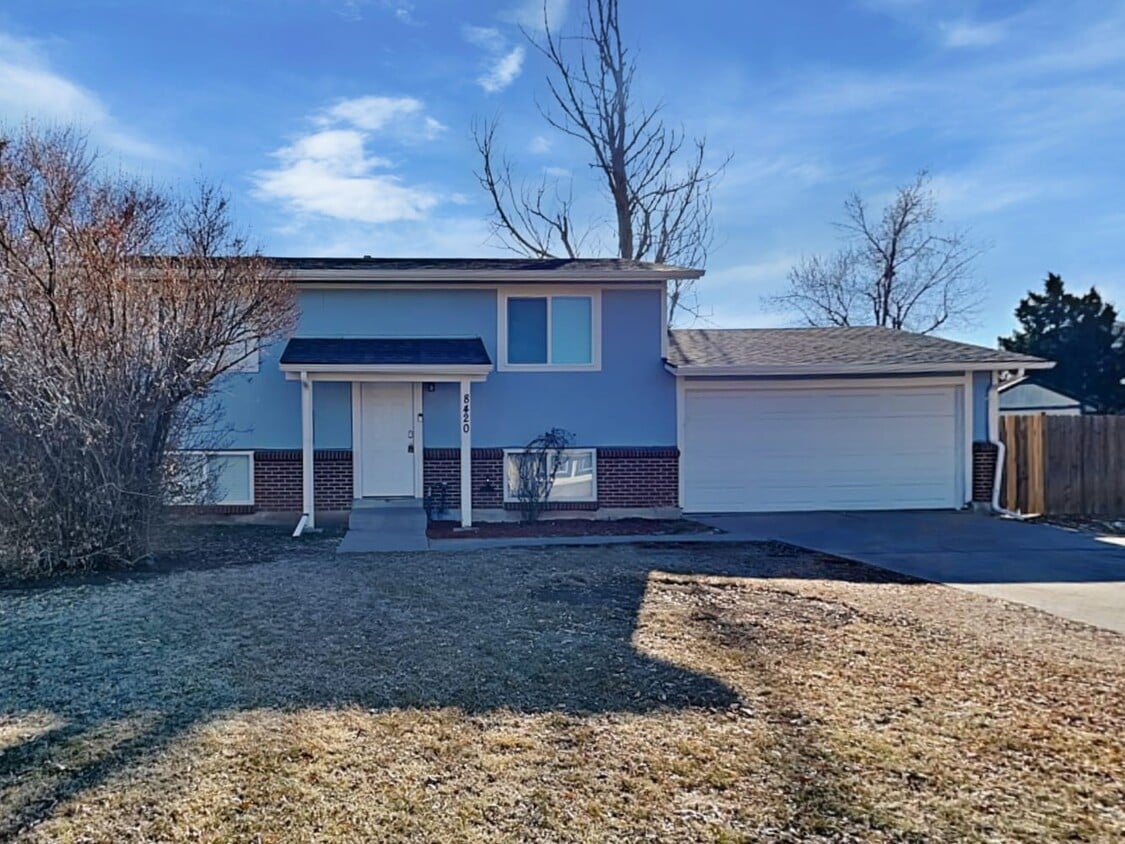Primary Photo - 8420 W 91st Ave
