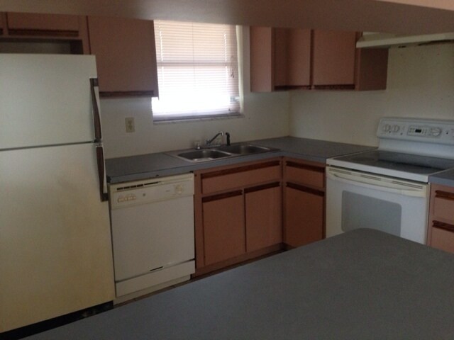 Building Photo - 1174 New Hope Rd., Spring Hill, FL 34606