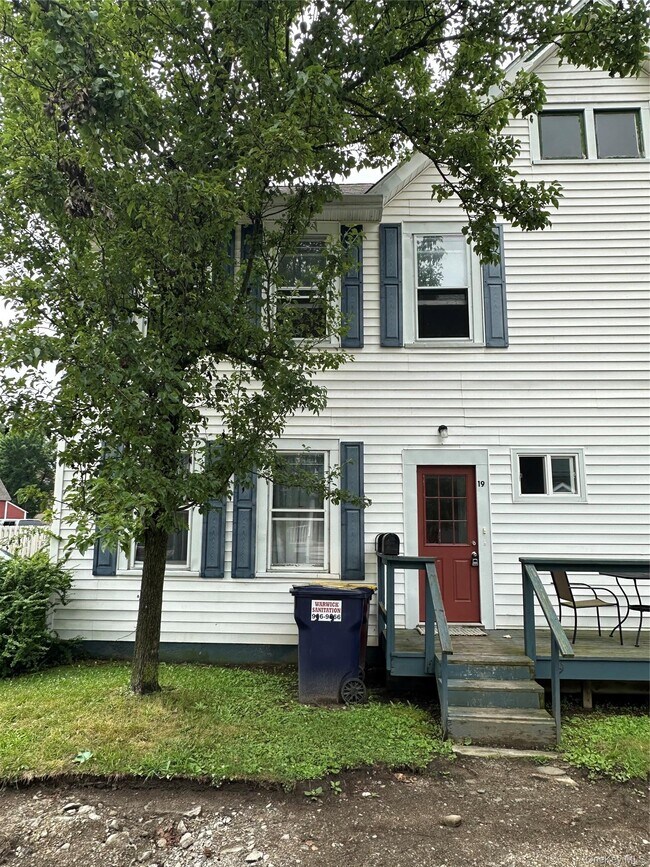Foto del edificio - 19 Wheeler Ave