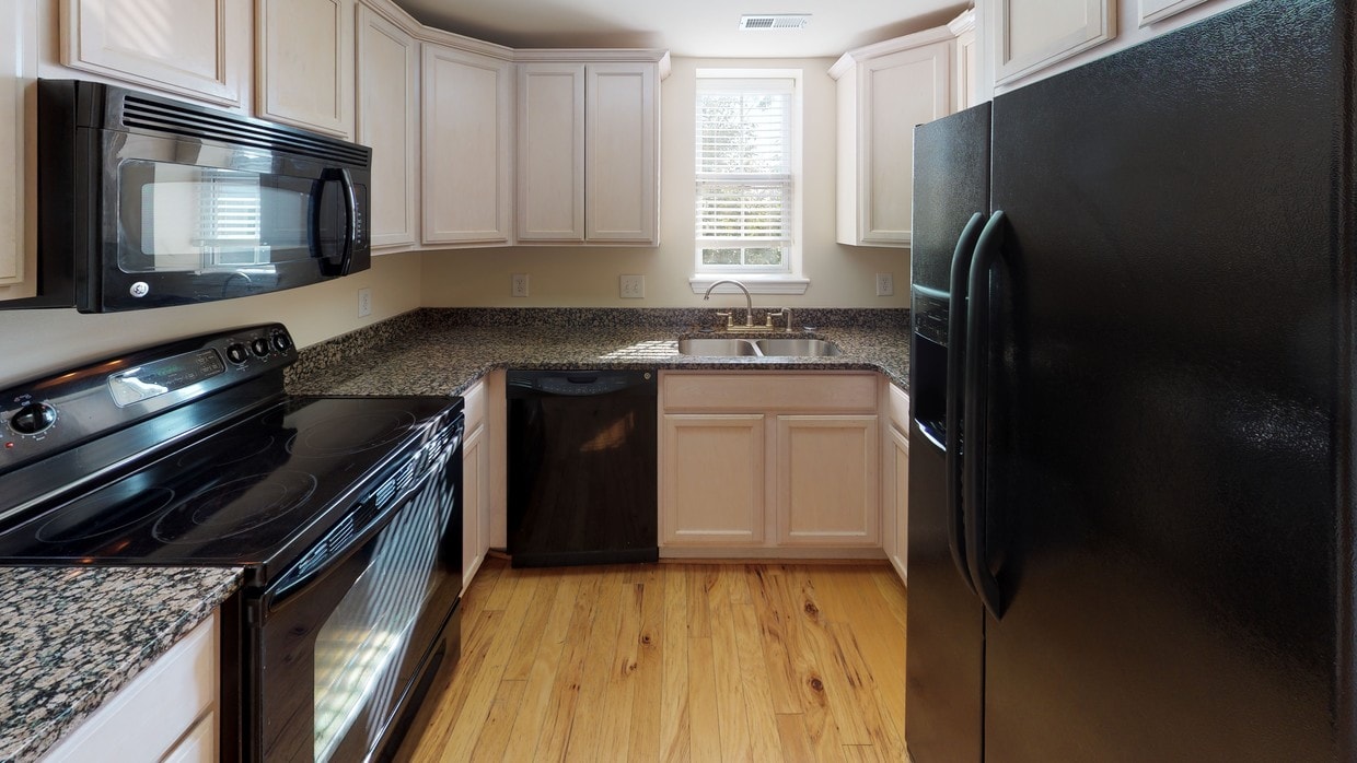 Photo - The Villages at Town Creek Apartments