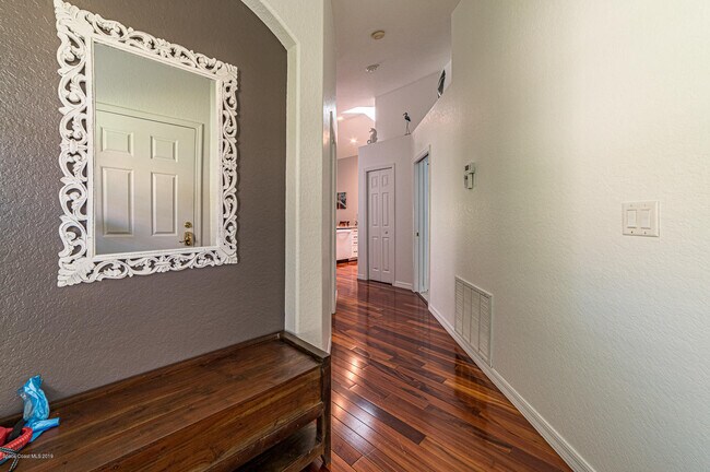 Building Photo - 5541 Cord Grass Ln