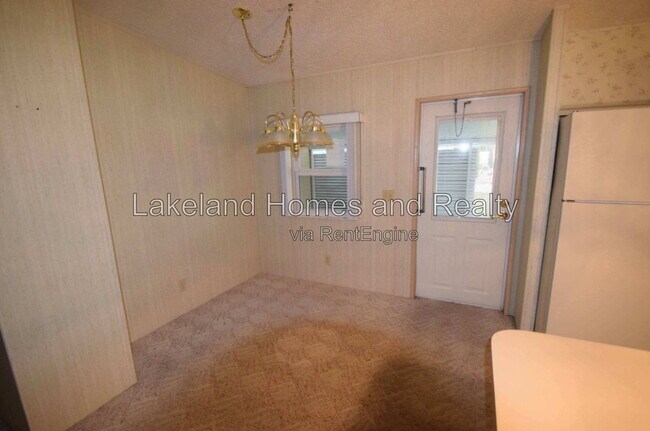 Foto del edificio - 1762 Fox Hill Dr