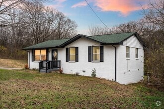 Building Photo - 2589 Bethwood Dr