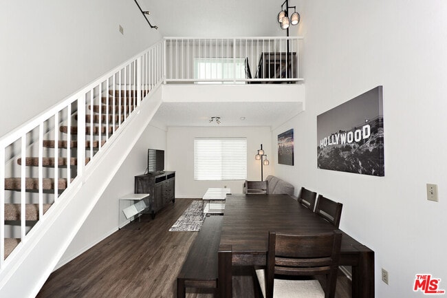 Foto del edificio - 3600 Bagley Ave