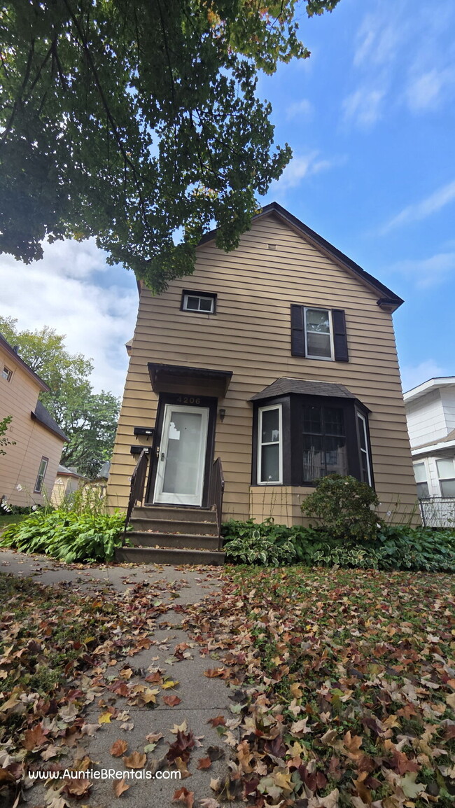 Building Photo - 4206 Nicollet Ave