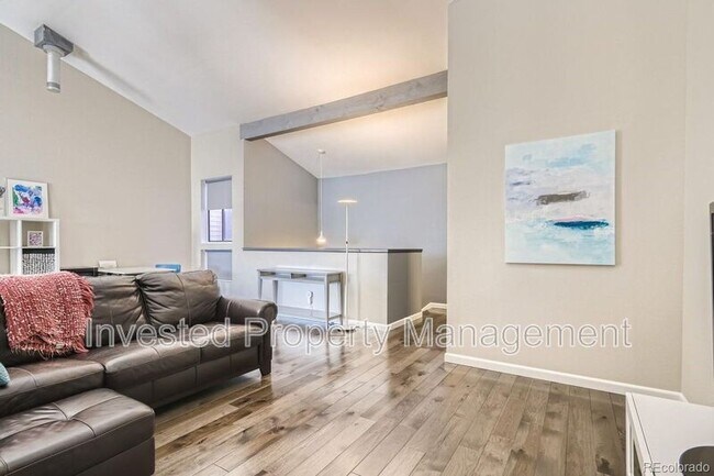 Foto del edificio - 2916 W Bryant Place
