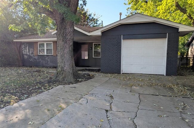 Building Photo - 414 Sunnyside Pl