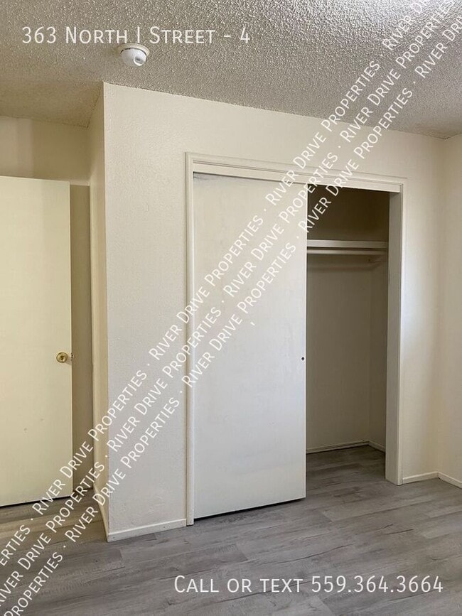Building Photo - Remolded Two Bedroom Coming Soon!
