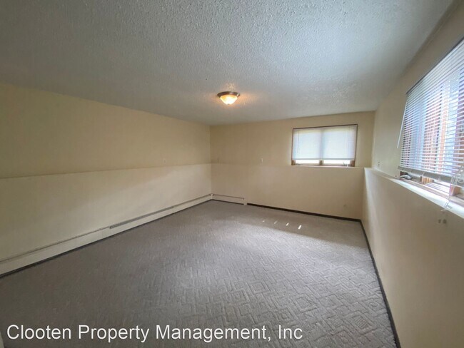 Foto del edificio - 4 br, 1.5 bath House - 128 West Denver Ave