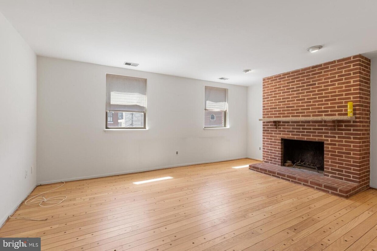 2043 Spring Garden St Unit 2F, Philadelphia, PA 19130 Apartment for