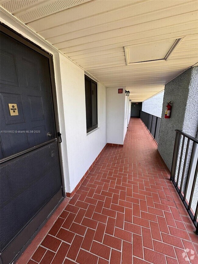 Building Photo - 4272 Deste Ct