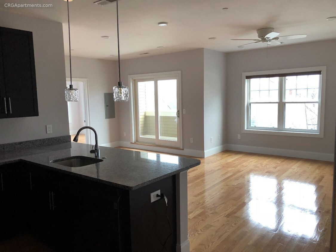 375 Main St, Everett, MA 02149 Apartments in Everett, MA