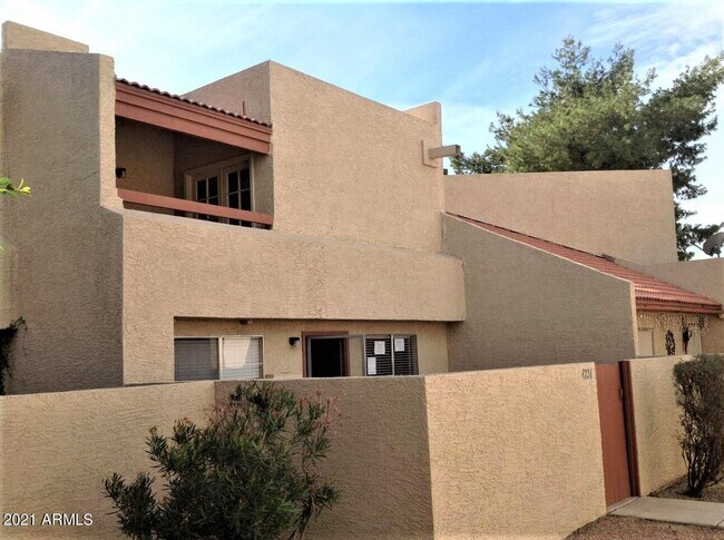 Foto del edificio - 4224 W Calavar Rd