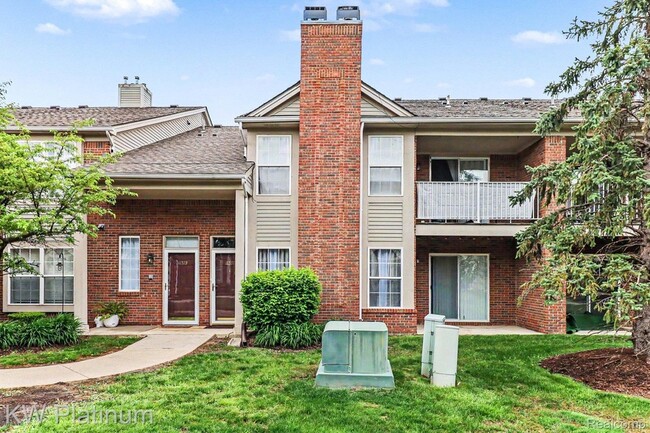 Building Photo - 16531 Covington Dr