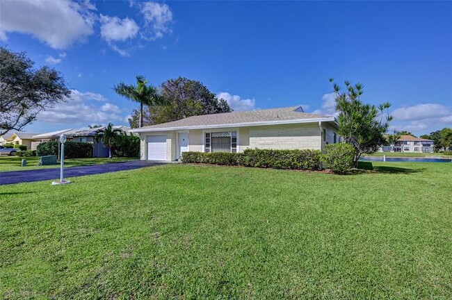 Foto del edificio - 9807 NW 67th Ct