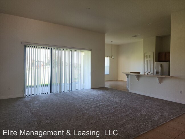 Building Photo - 3 br, 3.5 bath House - 453 SORRENTO RD