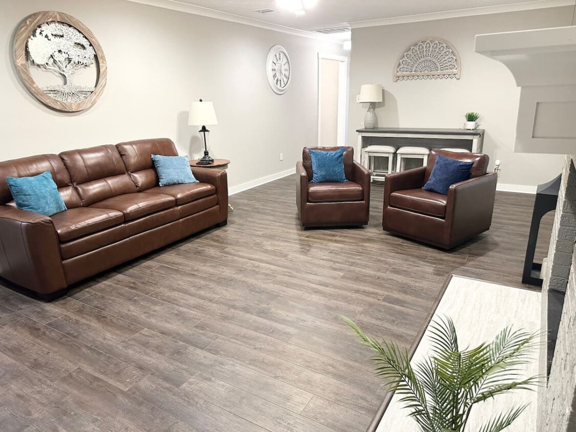 Foto principal - 1802 Carter Creek Pkwy