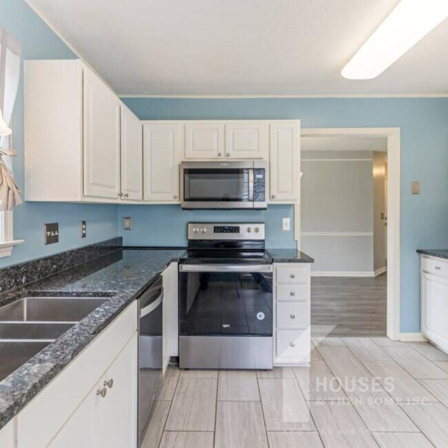 Foto del edificio - 110 Stonington Way