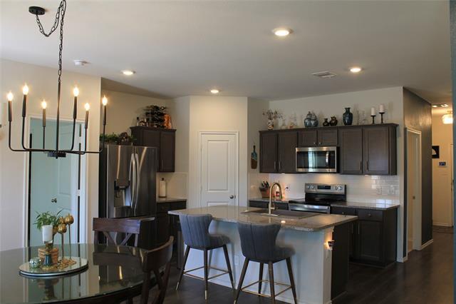 Building Photo - 1300 Community Way