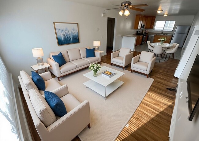 Building Photo - 705-709 E St