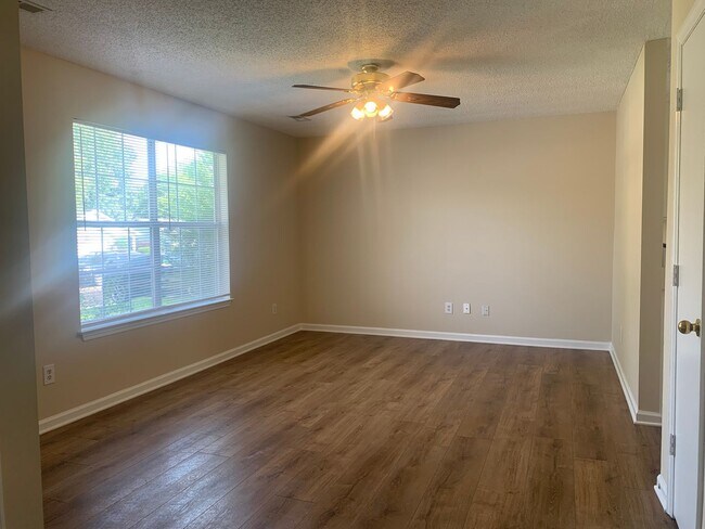 Foto del edificio - Move-in Ready!