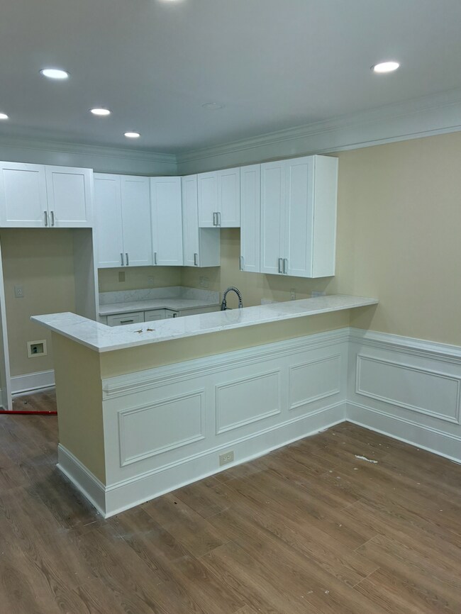 Foto del edificio - Room in Townhome on Windermere Dr