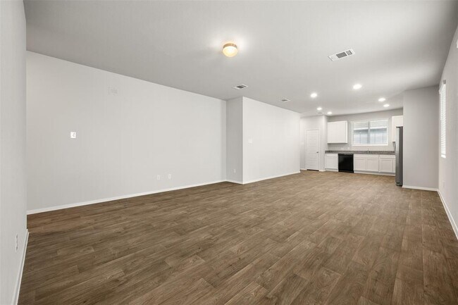 Foto del edificio - 160 Backwater Rd