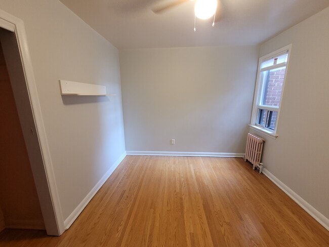 Building Photo - 354 Wilson Av