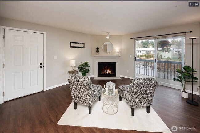 Building Photo - 16817 Larch Way