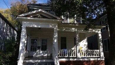 Building Photo - 1321 Chesapeake Ave