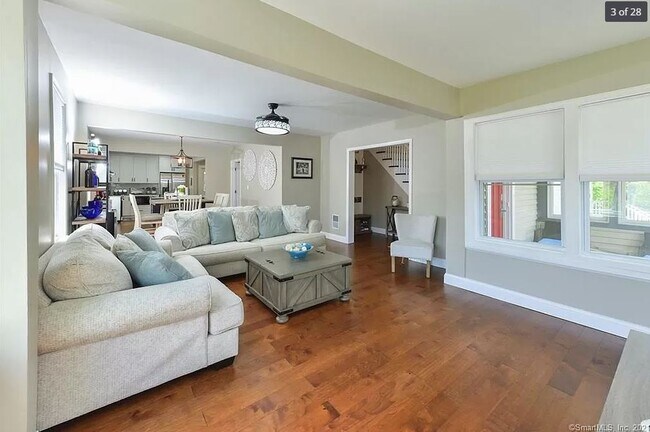 Living Room - 490 Castle Ave