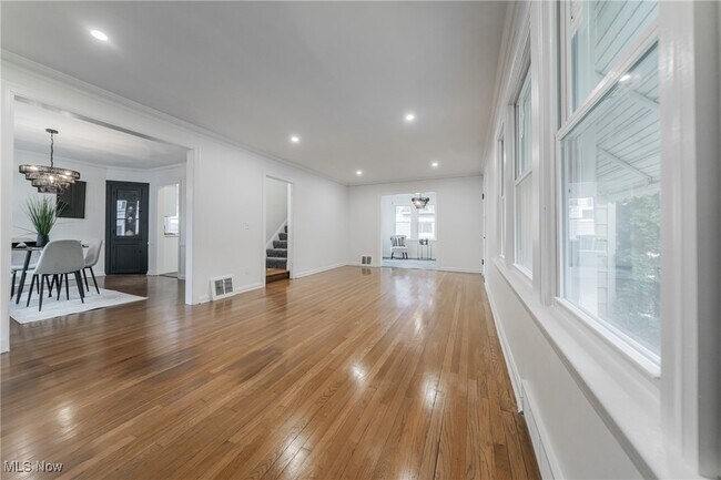 Foto del edificio - 1391 Avondale Rd