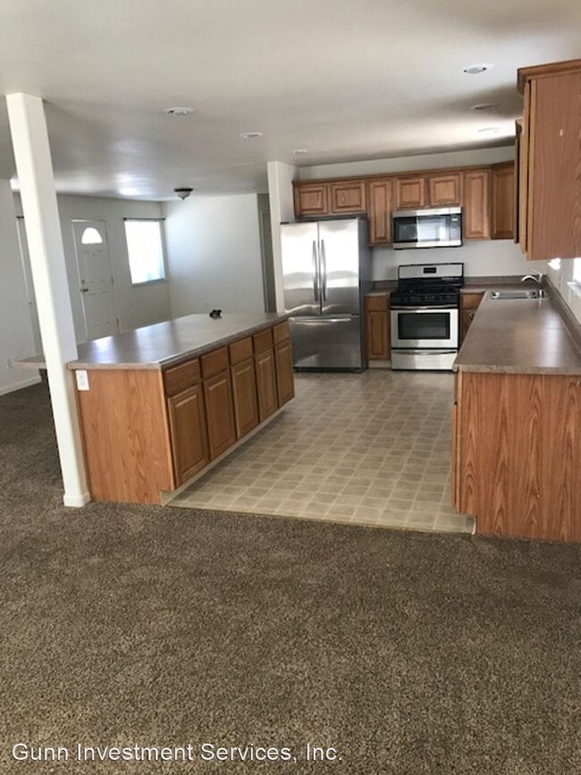 Building Photo - 3 br, 2 bath House - 10980 North Red Rock ...