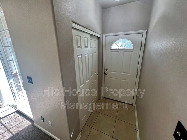 Foto del edificio - 5151 W 29th St