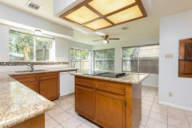 Building Photo - 3226 Glade Springs Dr