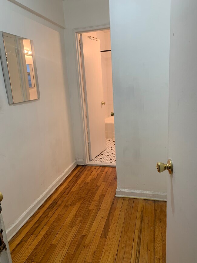 Building Photo - 4225 80th St