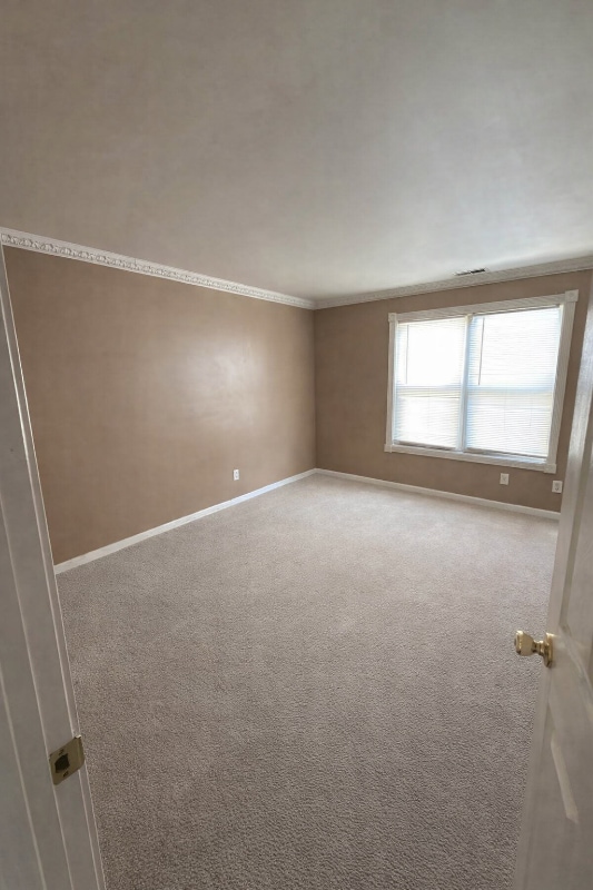 Building Photo - 5989 Julian Ave