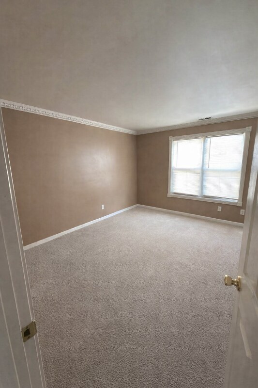 Foto del edificio - 5989 Julian Ave