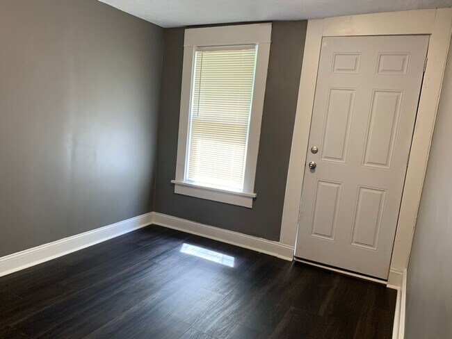 Building Photo - New Rental